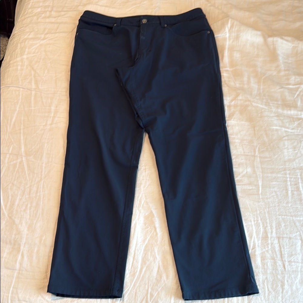 Men's Navy Lululemon ABC Classic-Fit 5 Pocket Pant 32” Waist